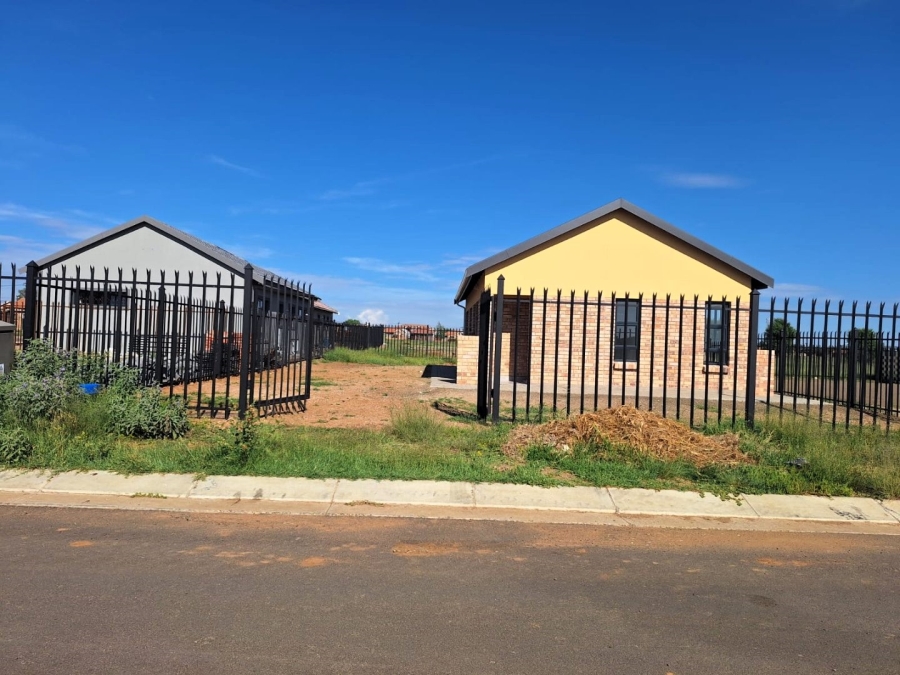 3 Bedroom Property for Sale in Heidedal Free State